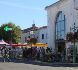 photo marché saujon